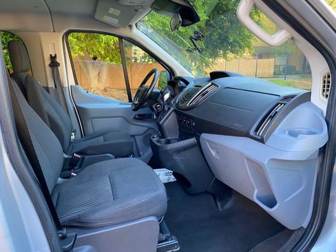 Used 2017 Ford Transit 350 XLT RWD image 36