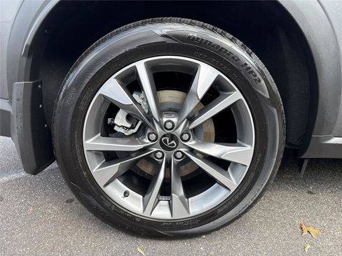 Used 2025 INFINITI QX60 Luxe w/ Vision Package image 25