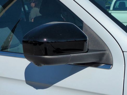 New 2025 Ford Expedition Active image 12