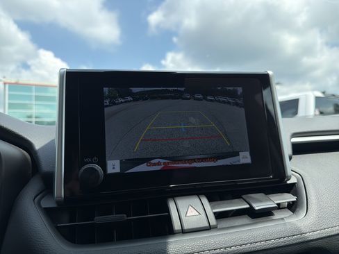 Certified 2024 Toyota RAV4 XLE FWD image 7