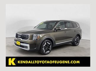 Used 2024 Kia Telluride EX w/ EX Captain's Chair Package AWD/4WD video 1