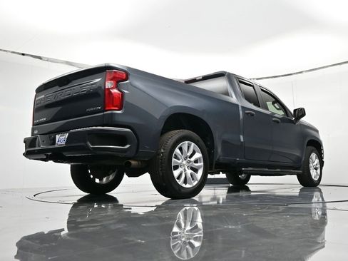 Certified 2021 Chevrolet Silverado 1500 Custom image 38