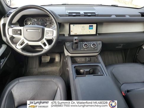 Used 2023 Land Rover Defender 110 SE AWD/4WD image 21