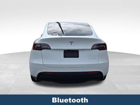 Used 2021 Tesla Model Y Long Range AWD/4WD image 6