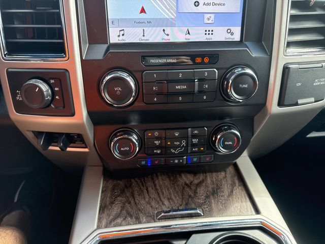 Used 2019 Ford F250 Lariat w/ Lariat Ultimate Package AWD/4WD image 30