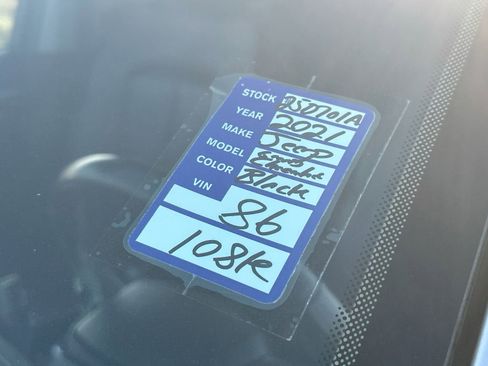 Used 2021 Jeep Grand Cherokee L Limited image 27