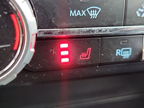 Used 2023 Ford F150 XLT w/ Equipment Group 302A High image 23