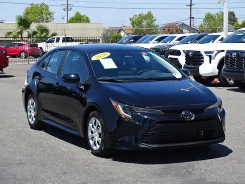 Used 2026 Toyota Corolla LE w/ Carpet Mat Package (TMS) FWD image 2