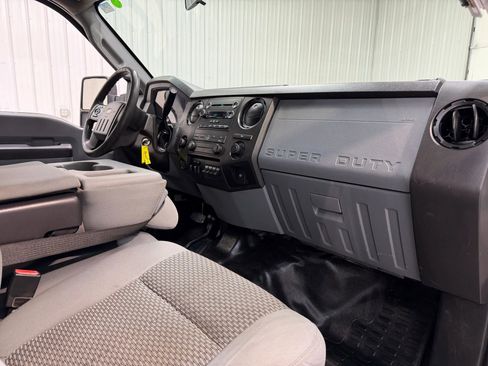Used 2015 Ford F250 XL w/ XL Value Package image 14