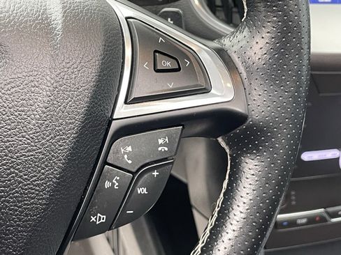 Used 2020 Ford Edge ST w/ Cold Weather Package image 33