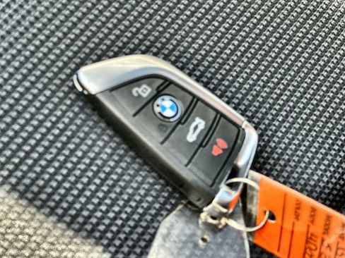 Used 2024 Toyota RAV4 LE AWD/4WD image 26