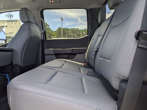 New 2025 Ford F550 4x4 Crew Cab Super Duty image 12