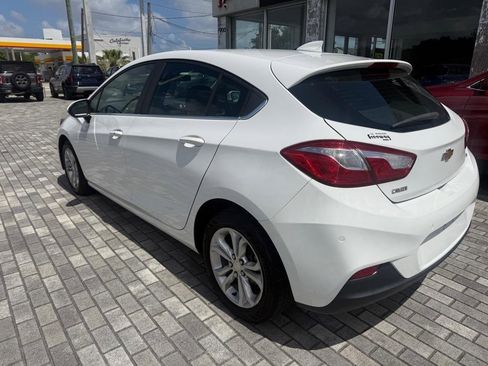 Used 2019 Chevrolet Cruze LT w/ LT True North Edition FWD image 5