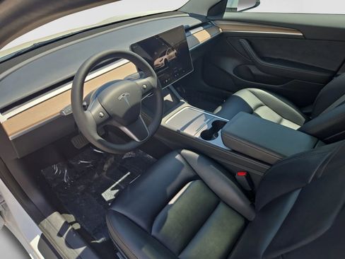 Used 2023 Tesla Model 3 Standard Range RWD image 16