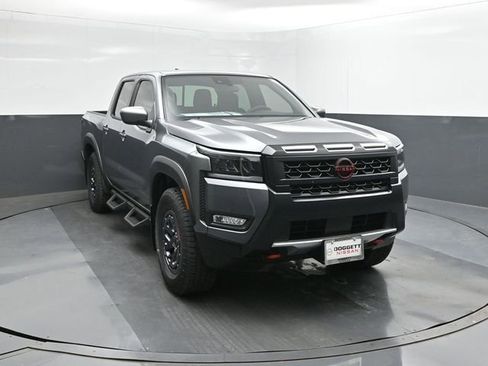 New 2026 Nissan Frontier Pro-X w/ Tow Package RWD image 17