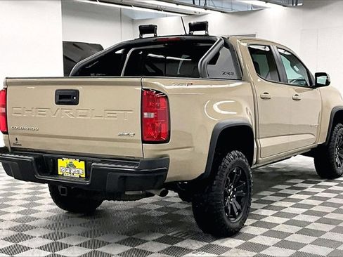 Used 2022 Chevrolet Colorado ZR2 w/ ZR2 Dusk Special Edition image 12