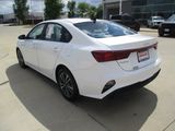 Used 2024 Kia Forte LXS image 4