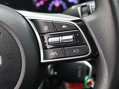 Used 2024 Kia Forte LXS image 20