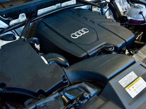 Used 2024 Audi Q5 2.0T Premium Plus image 30