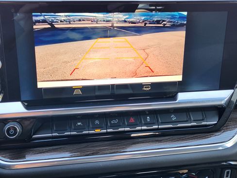 Certified 2023 Chevrolet Silverado 1500 LT w/ Z71 Off-Road Package image 18