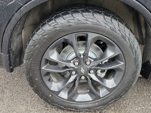 Used 2022 Dodge Durango R/T w/ Blacktop Package AWD/4WD image 9
