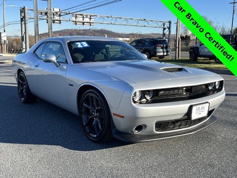 Used 2023 Dodge Challenger R/T w/ Blacktop Package image 1