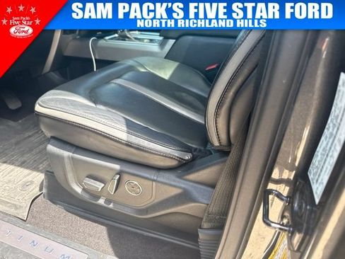 Used 2018 Ford F150 Platinum w/ Equipment Group 701A Luxury AWD/4WD image 8