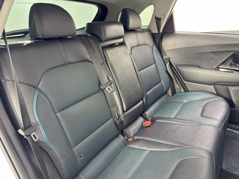 Used 2019 Kia Niro EX Premium image 36