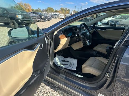 Used 2017 Tesla Model S 75D image 30