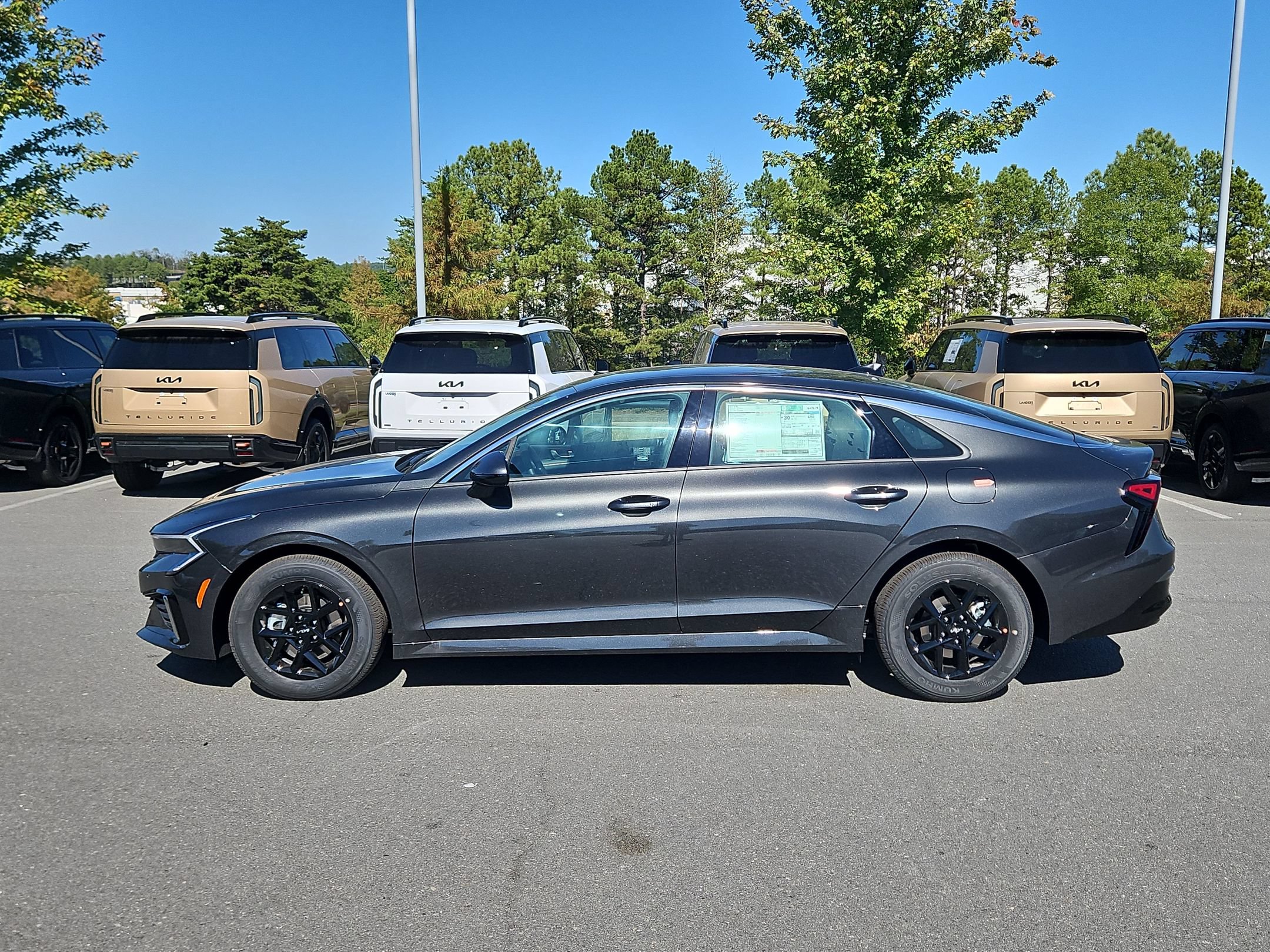 New 2026 Kia K5 LXS FWD image 4
