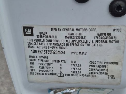 Used 2005 Chevrolet Tahoe Z71 w/ Preferred Equipment Group AWD/4WD image 28