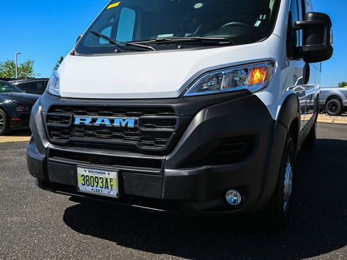 Used 2025 RAM ProMaster 3500 w/ Convenience Group FWD image 11