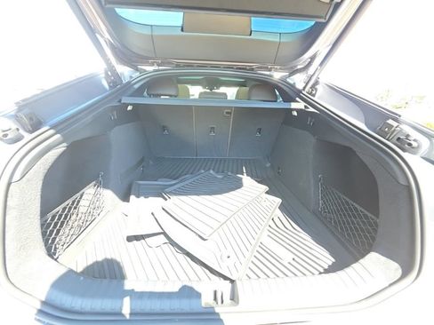 Used 2025 Audi A6 e-tron Premium Plus w/ Premium Plus AWD/4WD image 21