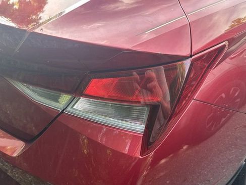 Used 2023 Hyundai Elantra SEL w/ Convenience Package FWD image 9