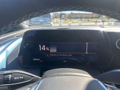 New 2026 Chevrolet Equinox EV LT image 21