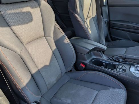 Used 2020 Subaru Crosstrek 2.0i Premium w/ Moonroof Package 2 image 23