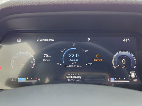 Used 2023 Jeep Grand Cherokee L Laredo image 23