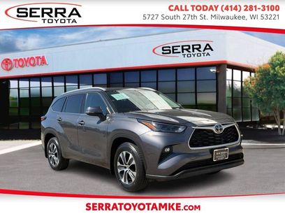 Used 2022 Toyota Highlander XLE