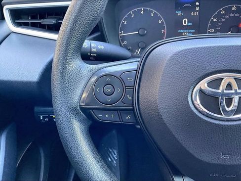 Used 2023 Toyota Corolla LE FWD image 18