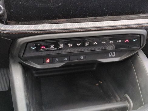 New 2026 Jeep Cherokee Limited AWD/4WD image 17