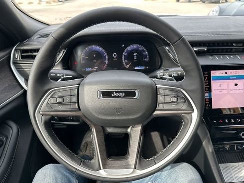 New 2026 Jeep Grand Cherokee L 4WD image 27