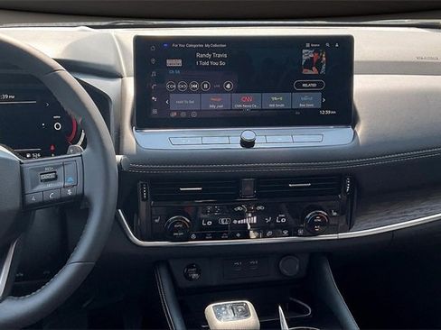 New 2026 Nissan Rogue Platinum w/ Platinum Premium Package image 6