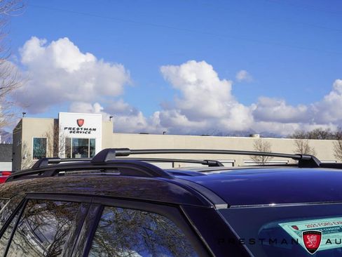 Used 2025 Ford Explorer ST image 13