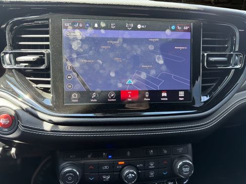 Used 2022 Dodge Durango SRT w/ Technology Group image 24