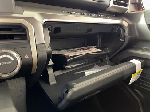 New 2026 Toyota Tacoma SR5 image 25