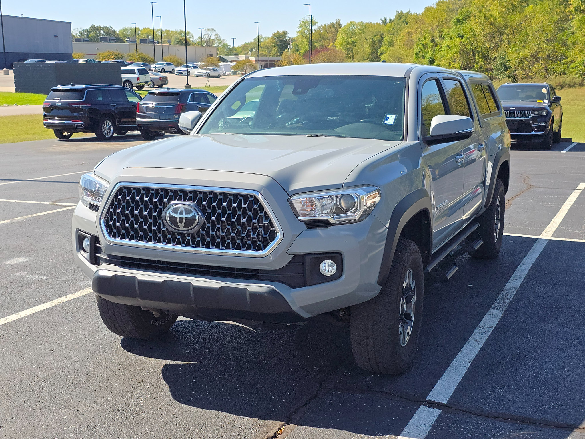 Used 2019 Toyota Tacoma TRD Off-Road AWD/4WD image 10