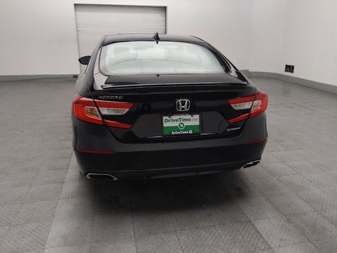 Used 2019 Honda Accord Sport image 6