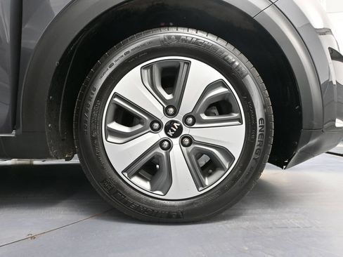 Used 2019 Kia Niro EX FWD image 15