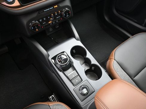 New 2024 Ford Bronco Sport Outer Banks w/ Tech Package image 22