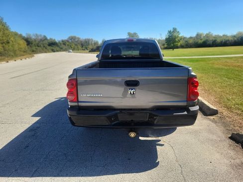 Used 2006 Dodge Dakota ST image 8